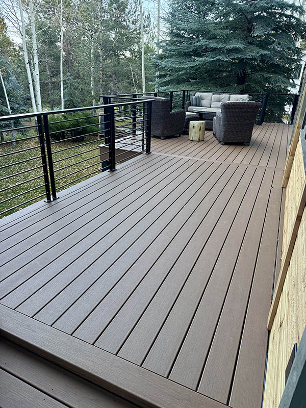 evergreen-deck2-3